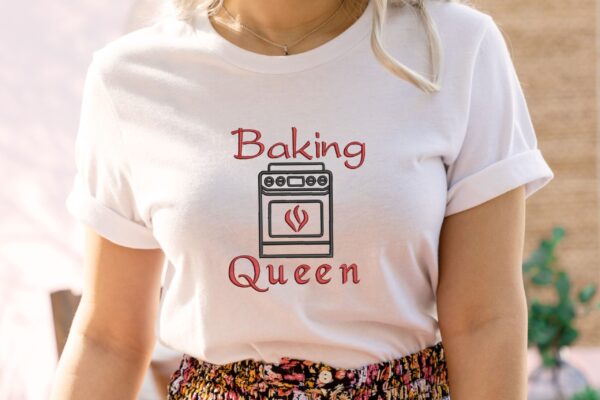 Baking Queen embroidery design