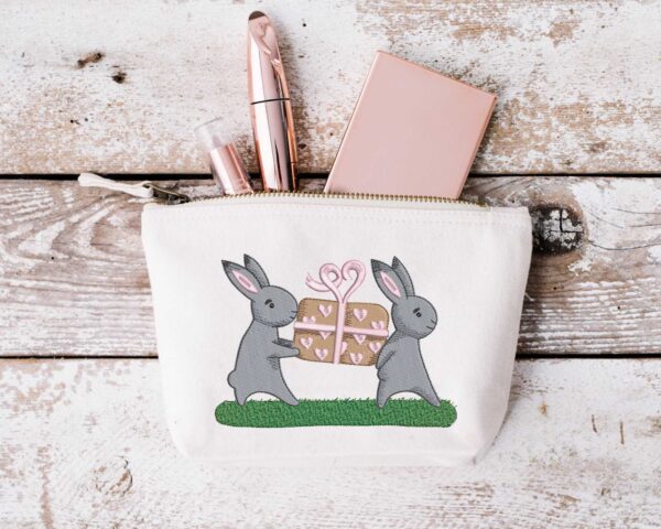 Bunnies With Gift embroidery design